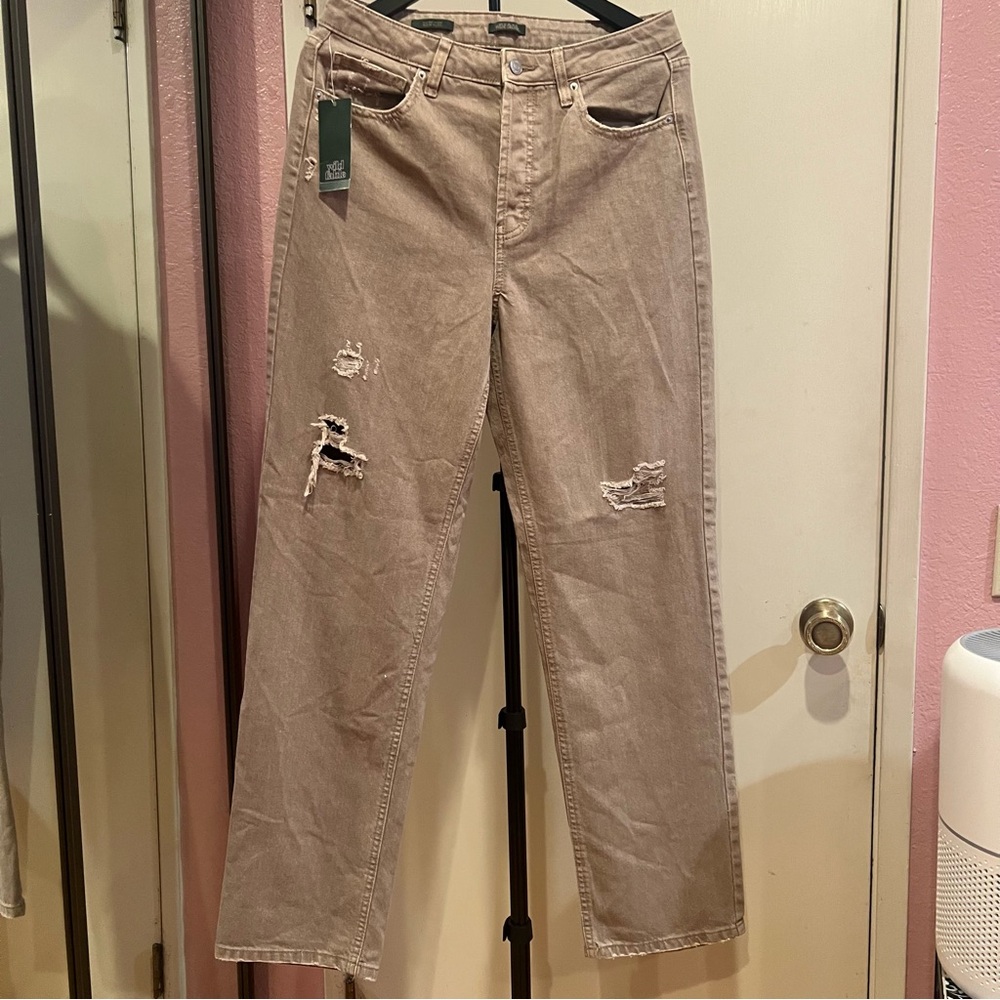 Wild Fable Beige High-Rise Straight Jeans